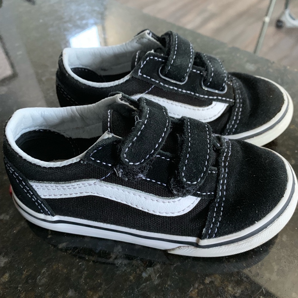 Toddler vans size 8